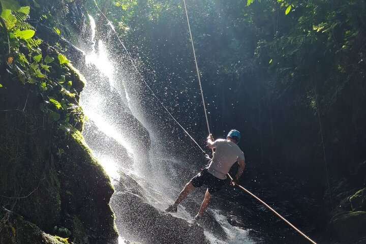 Combo Extreme: Cayonning with two Zipline - Photo 1 of 7